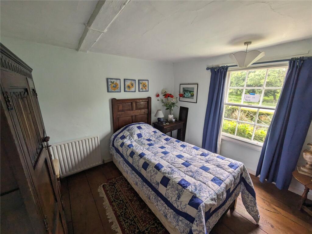 Additional property image - Lamb Farmhouse, Colchester Road, St. Osyth, CO16