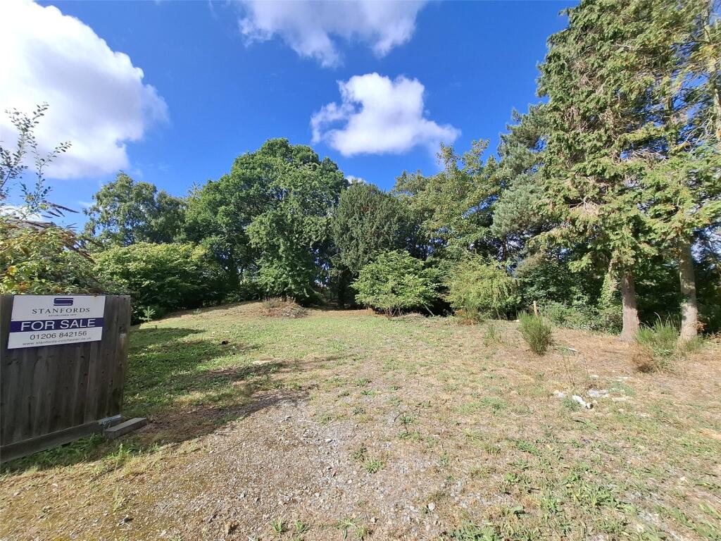 Main image of property: Finch Way, Parsons Heath, Colchester, Essex, CO4