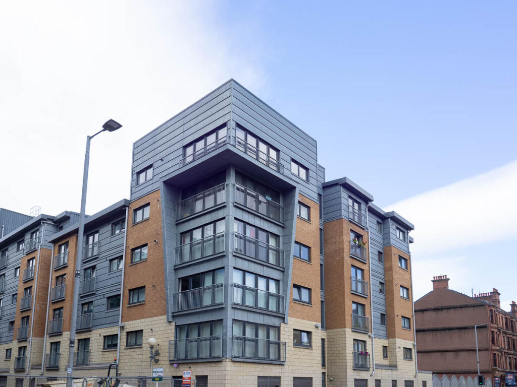 Main image of property: Penthouse Apartment, Pollokshaws Road, Pollokshields, G41 1QS