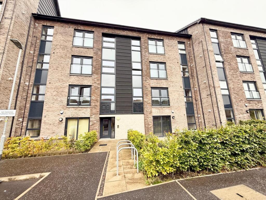 Main image of property: Riverford Court, Newlands, G43 1FB