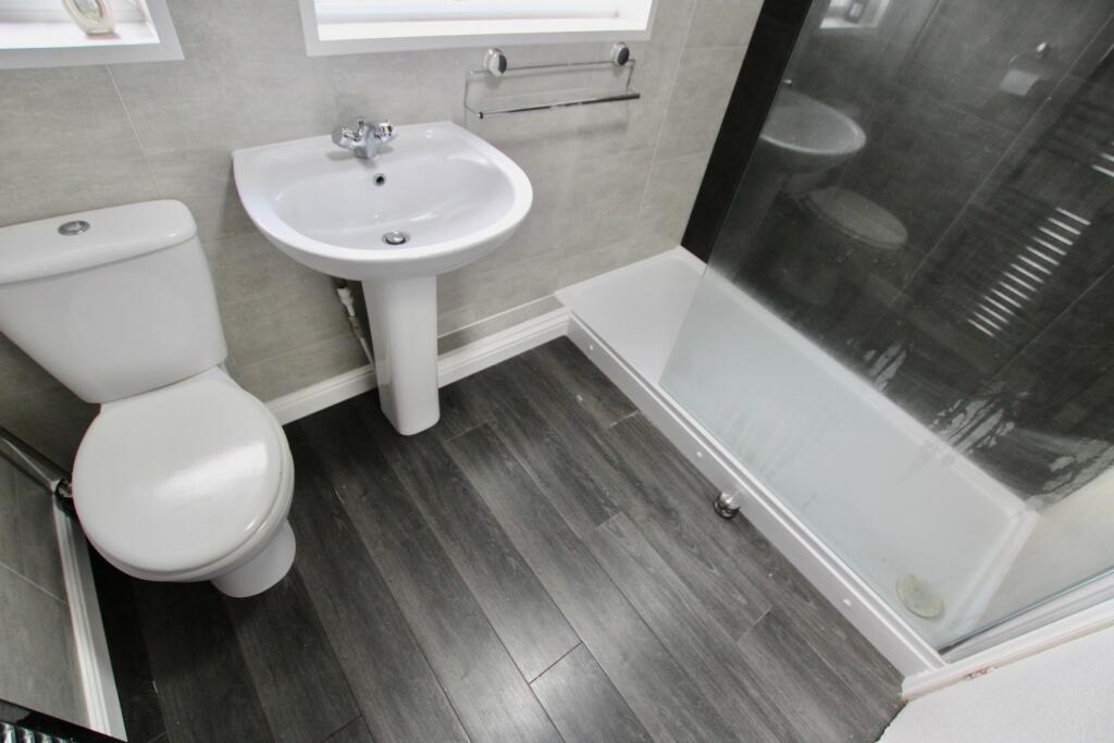 Additional property image - Kingsway, Kingsbury