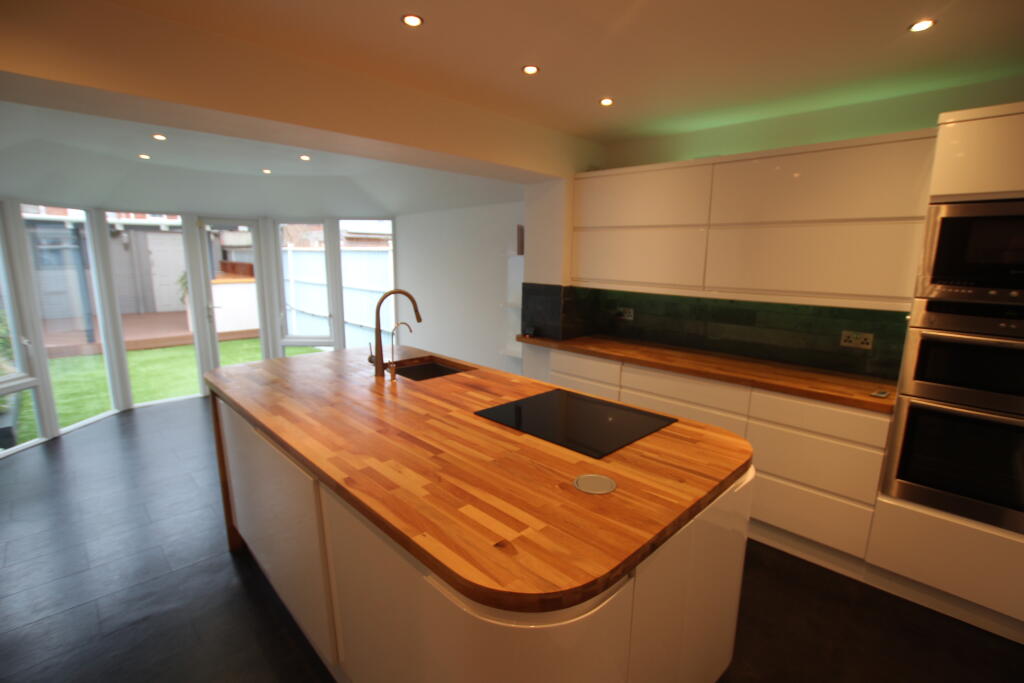 Additional property image - Wessenden, Tamworth