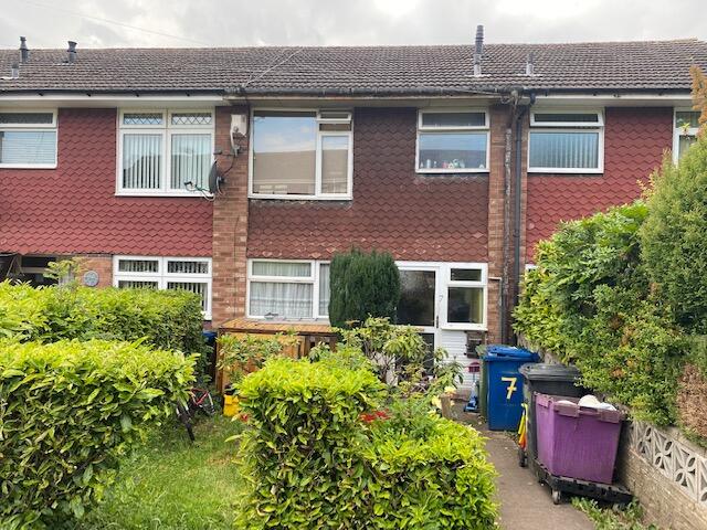 Main image of property: Eliot Close, Tamworth