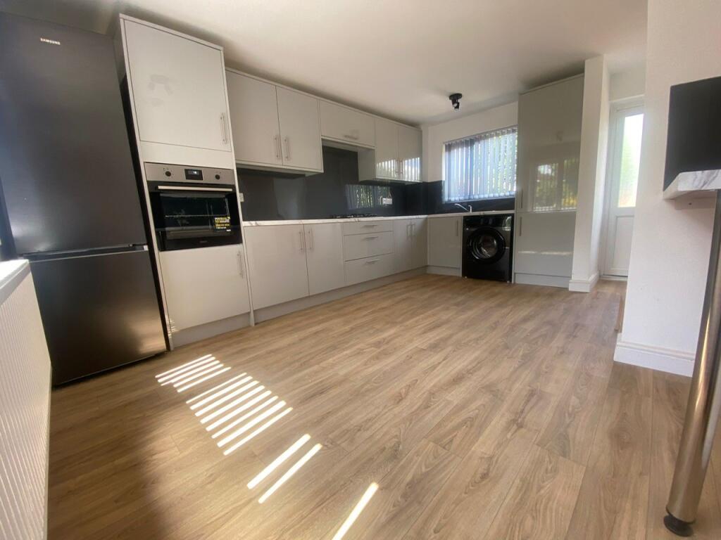Main image of property: Hornbeam, Tamworth