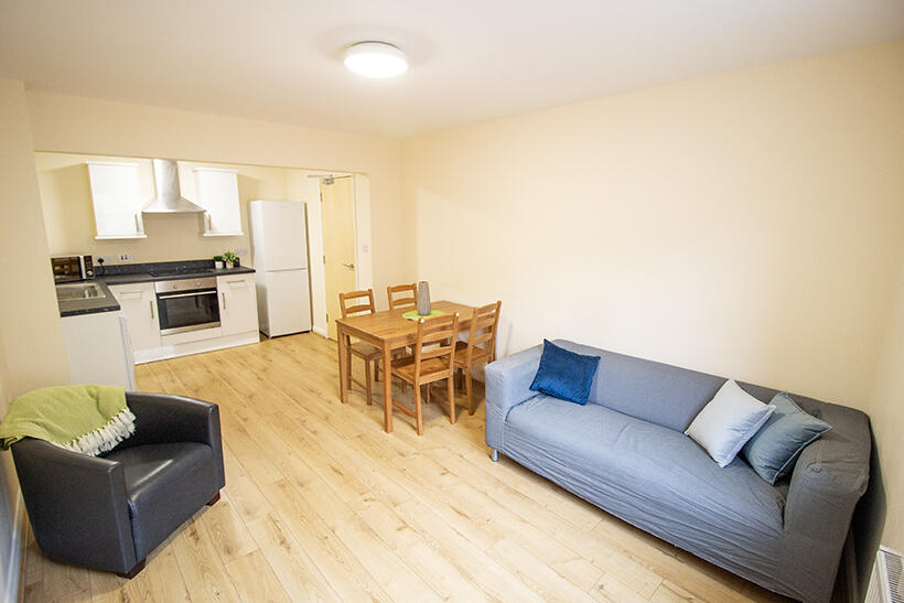 4 bedroom flat for rent in Flat 2, 254 North Sherwood Street, Nottingham, NG1 4EN, NG1
