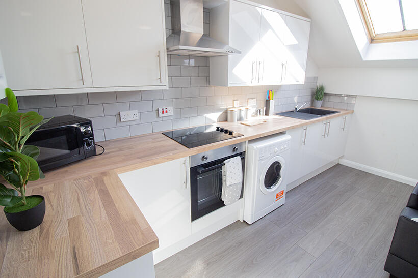 Main image of property: Room 7, 162d, Mansfield Road, Nottingham, NG1 3HW