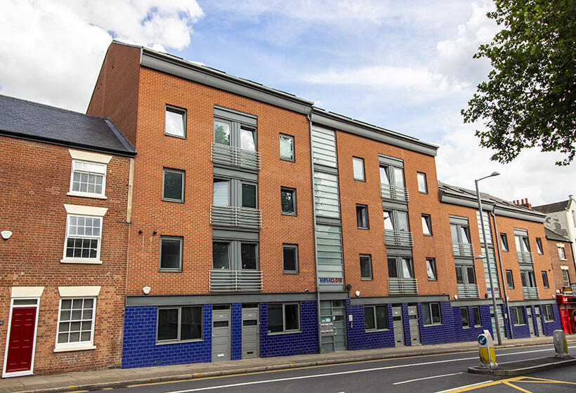 Main image of property: 154 Mansfield Road, NOTTINGHAM NG1 3HW