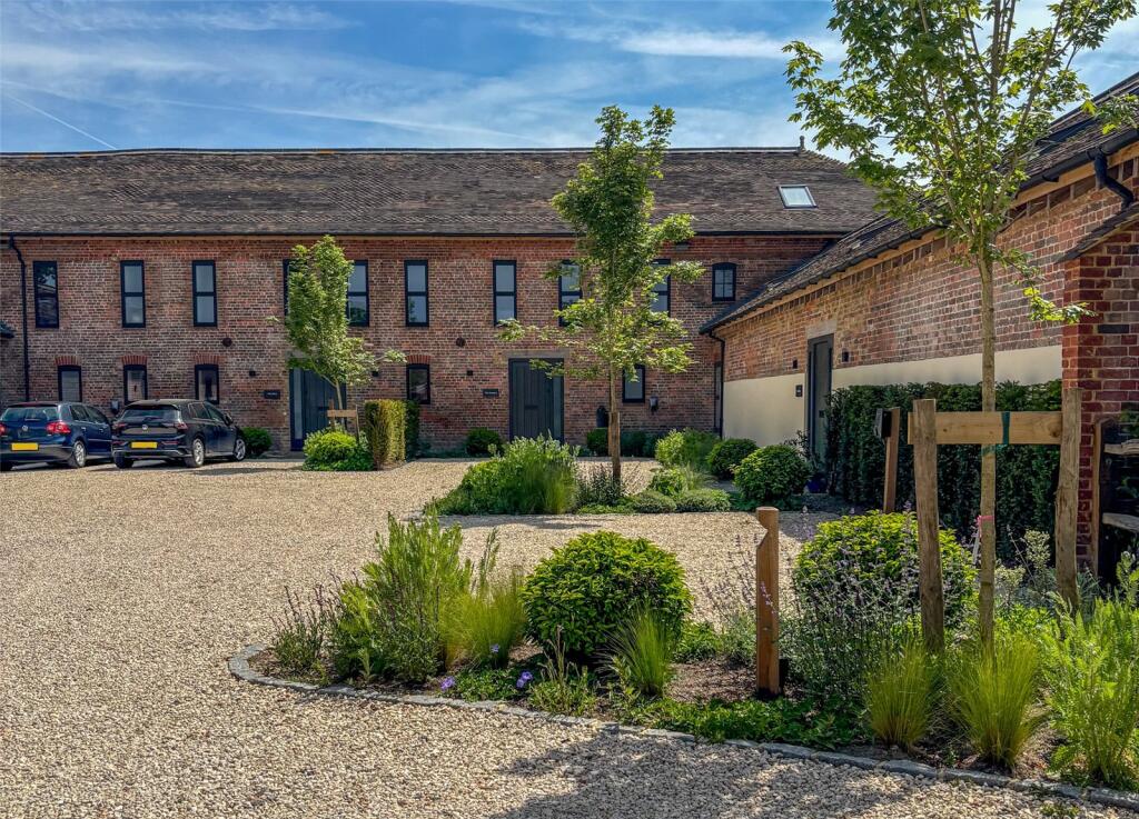 Main image of property: Broomlands Farm, Warnham