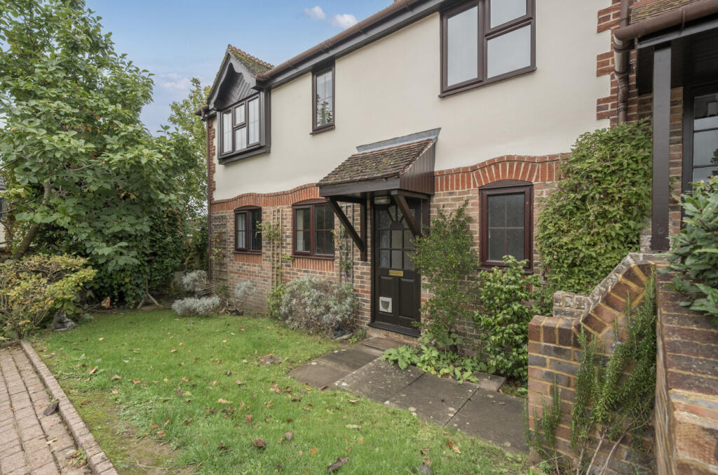 Main image of property: Lakers Meadow, Billingshurst