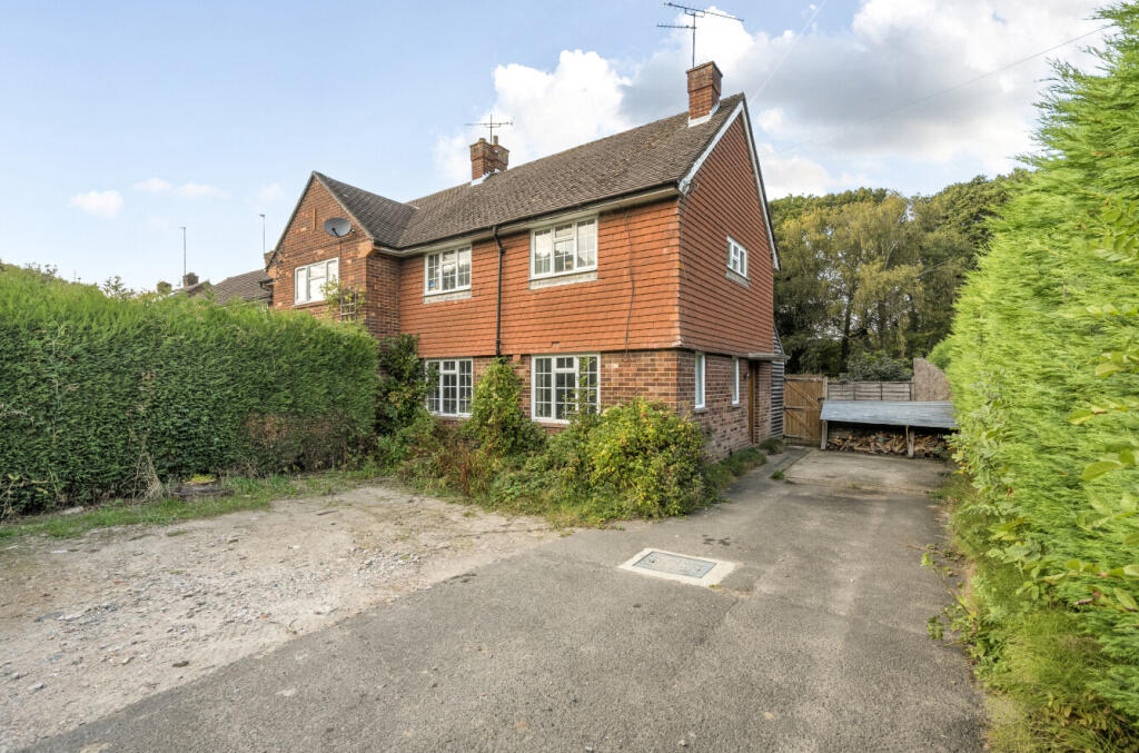 Main image of property: Oakfields, Walliswood
