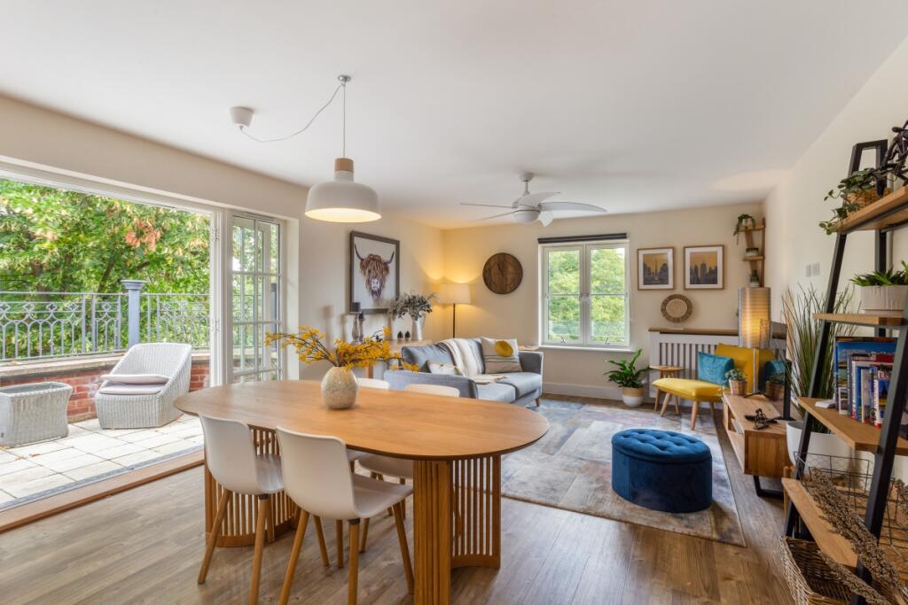 Main image of property: Windsor Court Marlow SL7