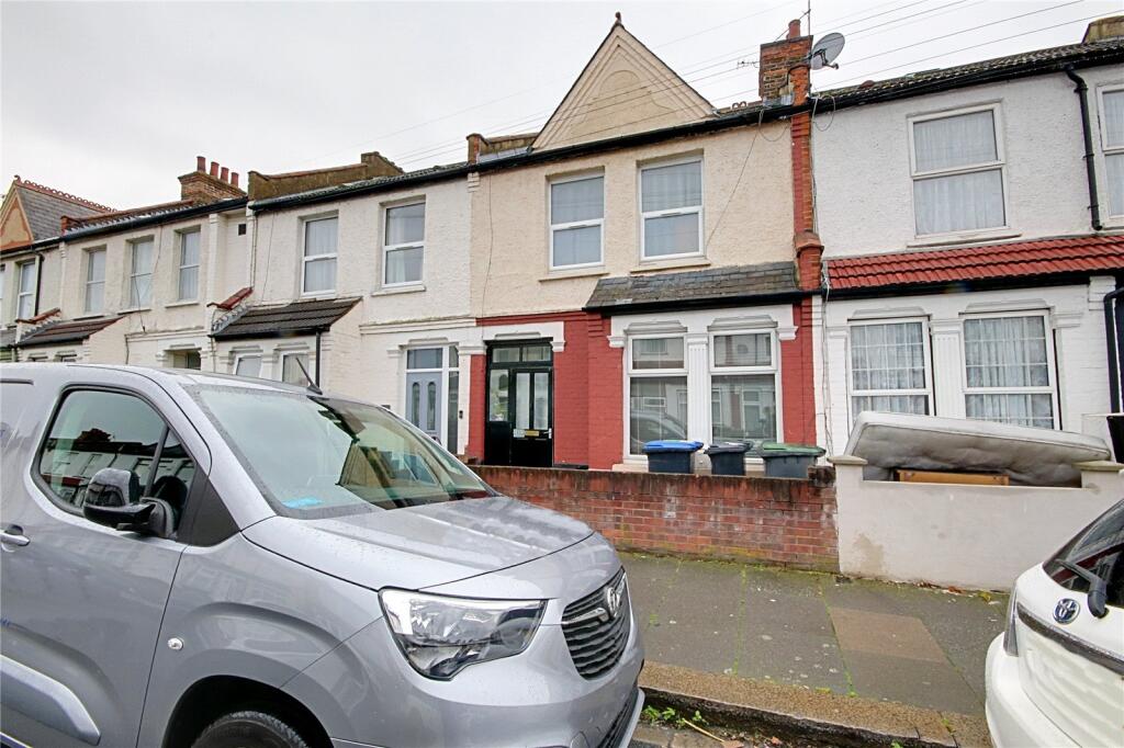 Main image of property: Kingsway, Enfield, EN3
