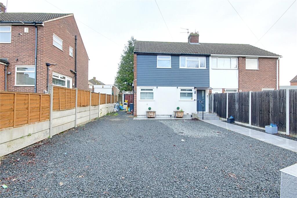 Main image of property: Brookfield Lane East, Cheshunt, Waltham Cross, Hertfordshire, EN8