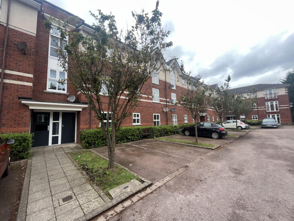 Main image of property: Linen Court, Trinity Riverside, Salford, M3 6JG