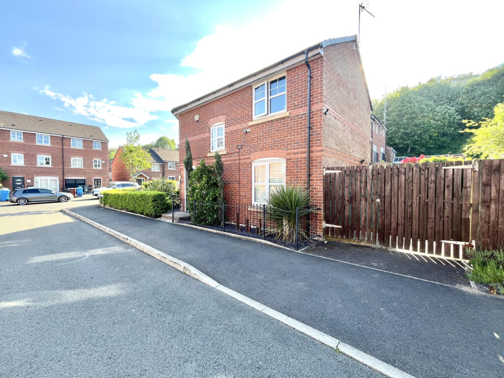 Main image of property: Brightside Road, Manchester, M8 5XJ