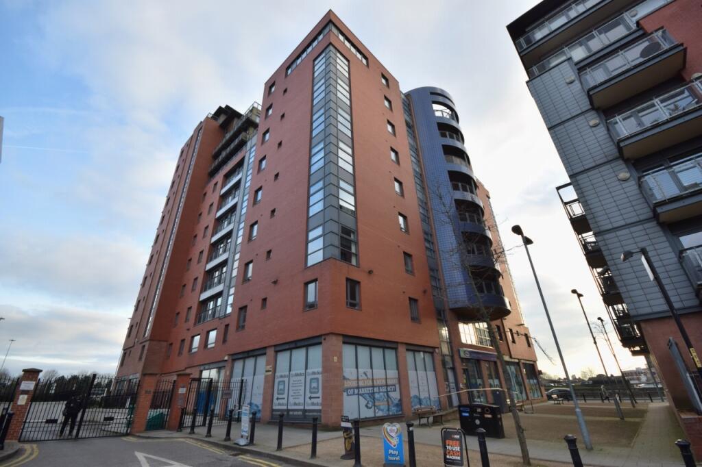 Main image of property: City Gate, Blantyre Street, Manchester, M15 4EB