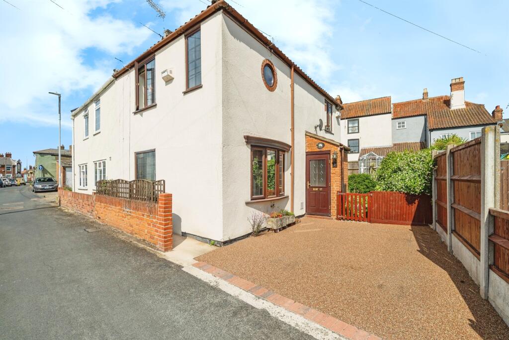 Main image of property: Back Chapel Lane, Gorleston, GREAT YARMOUTH