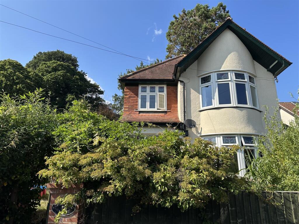 Main image of property: Mortimer Avenue, Preston, Paignton