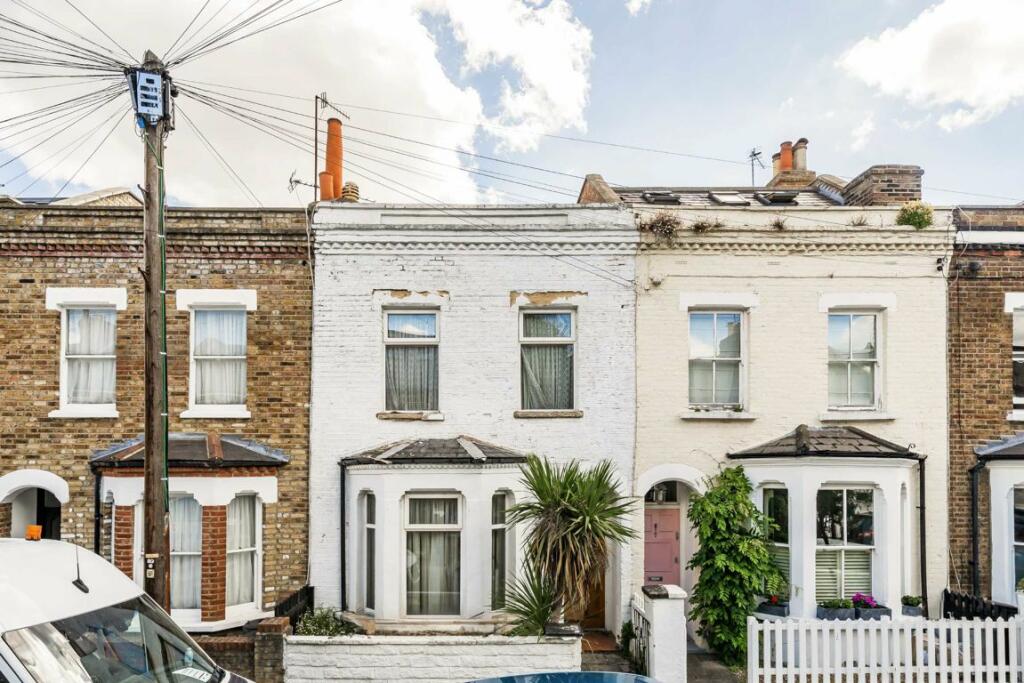 3 bedroom house for sale in Nasmyth Street, Hammersmith, W6