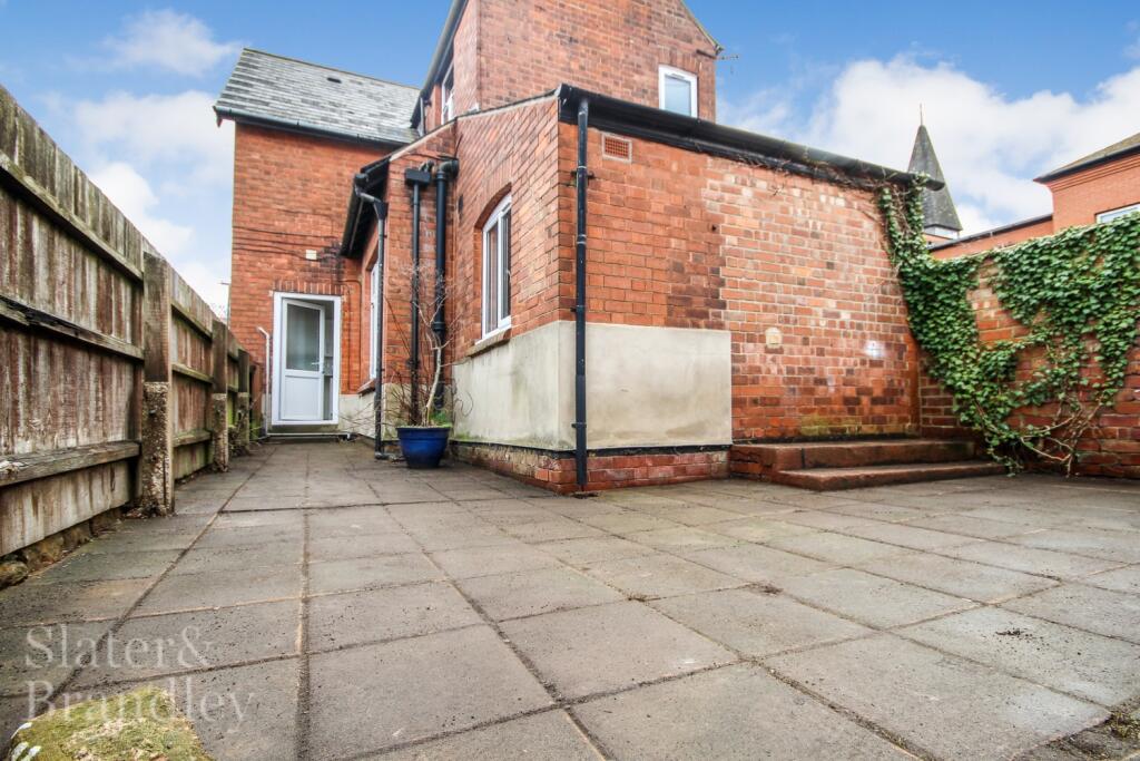 1 bedroom terraced house for rent in Mansfield Road, Sherwood, Nottingham, NG5