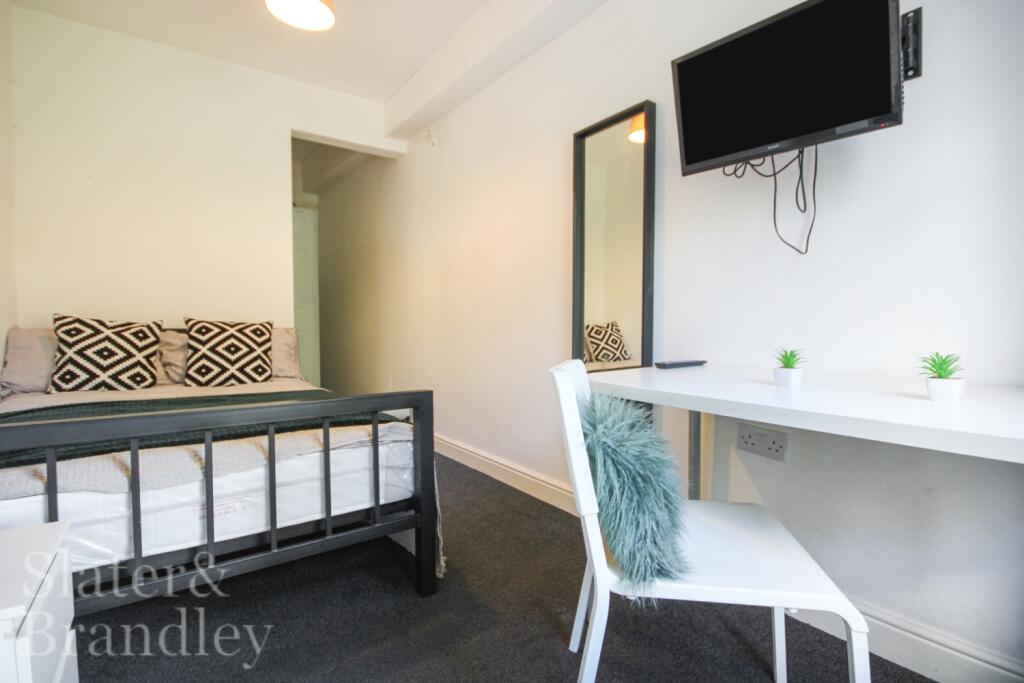 Main image of property: Humber Road, Beeston, Nottingham, Nottinghamshire, NG9