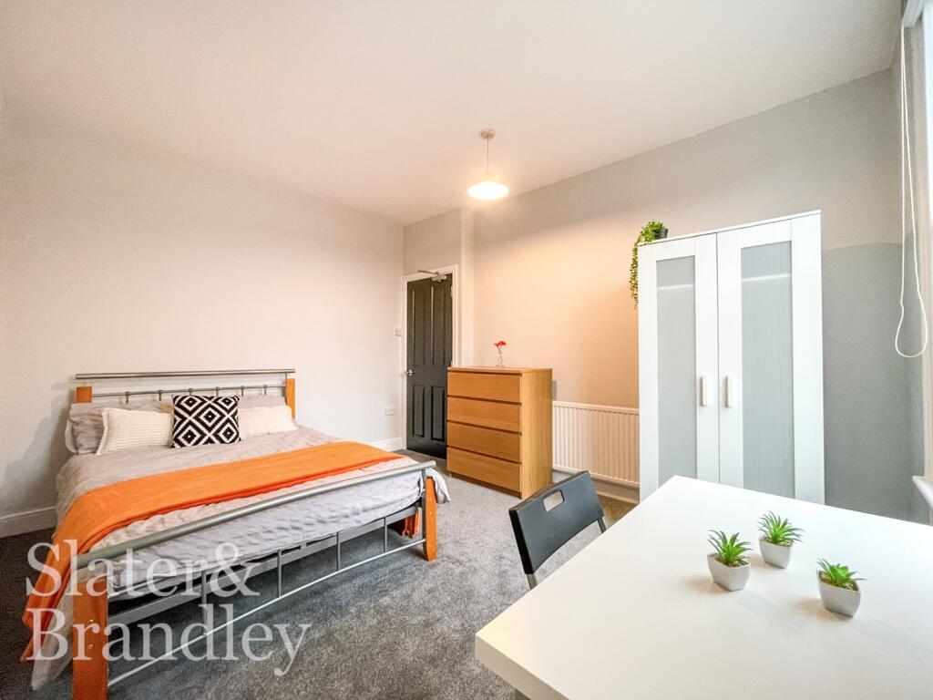 Main image of property: North Road, West Bridgford, Nottingham, Nottinghamshire, NG2