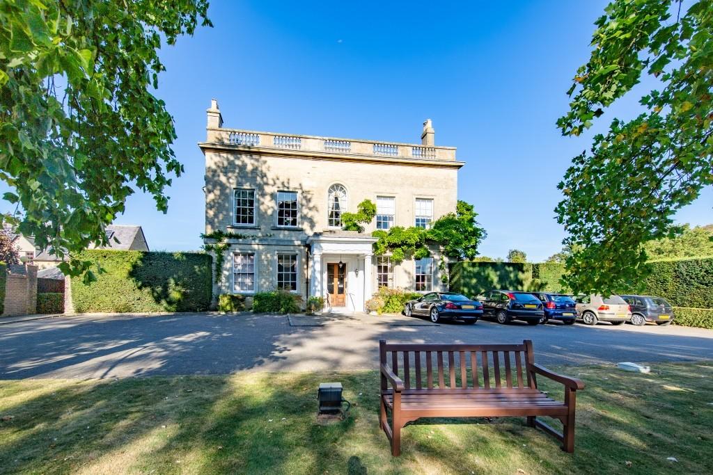 1 bedroom apartment for sale in Bicester House, Kings End, Bicester