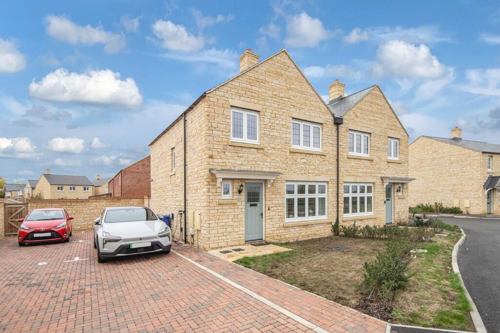Main image of property: Brimstone Close, Bicester, Oxfordshire, OX25