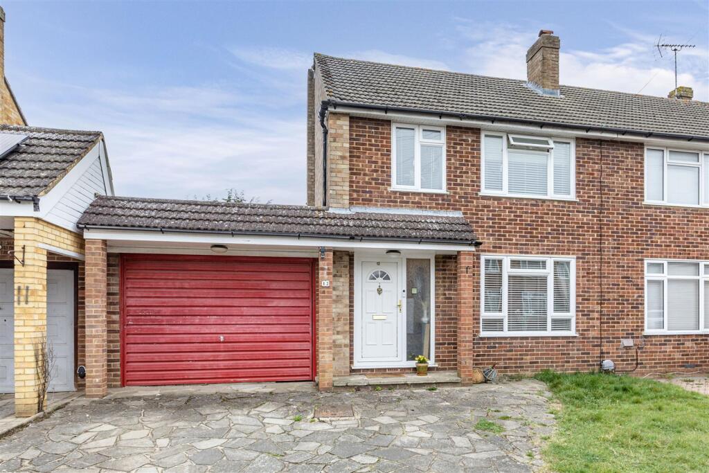 Main image of property: Gaveston Close, Byfleet