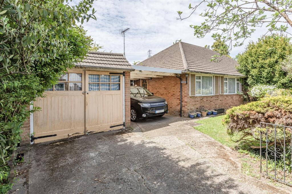 Main image of property: Walnut Tree Lane, Byfleet, West Byfleet