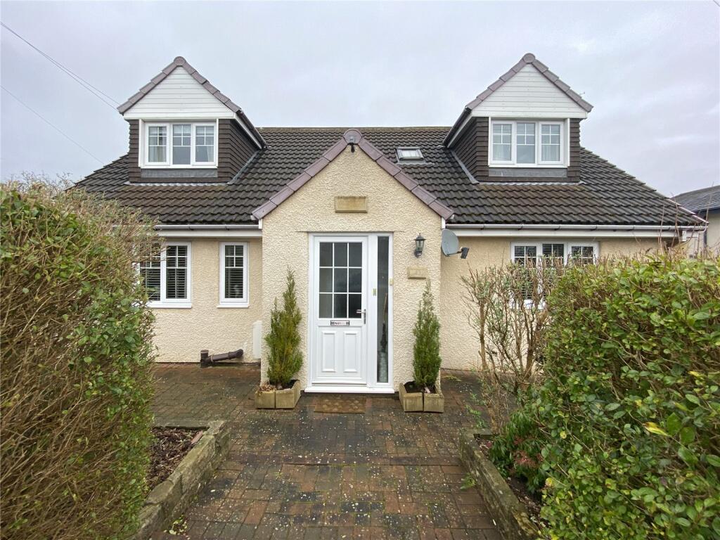 3 bedroom bungalow for sale in Homedale, Prudhoe, Northumberland, NE42