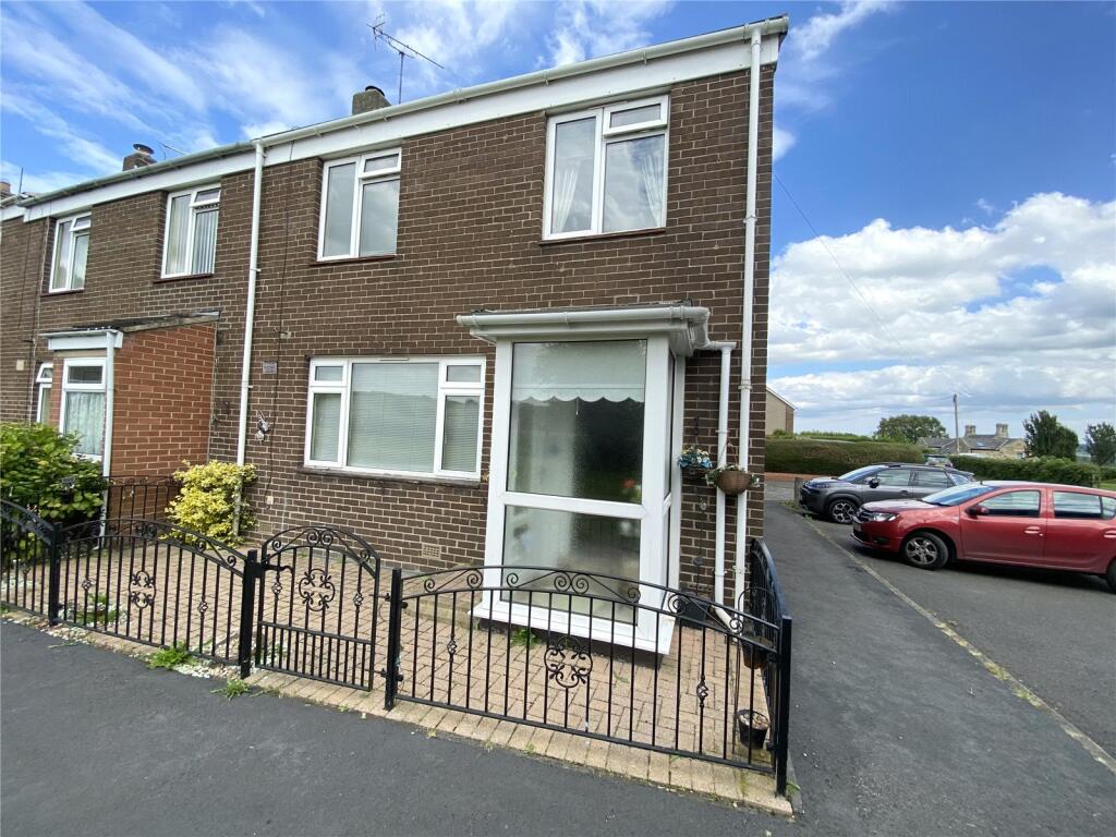 2 bedroom terraced house for sale in 27 Greenrising, Ovington