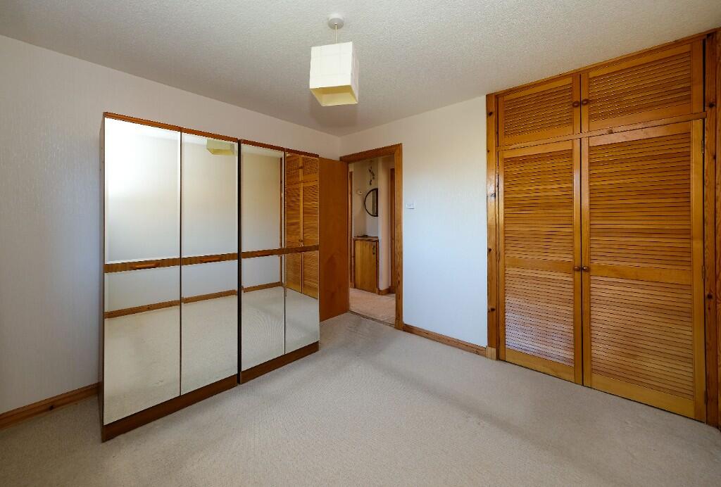 Main image of property: 32 Bevan Place, KY11 2HR