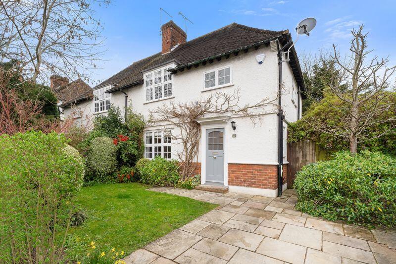 3 bedroom semidetached house for sale in Brookland Hill, Hampstead