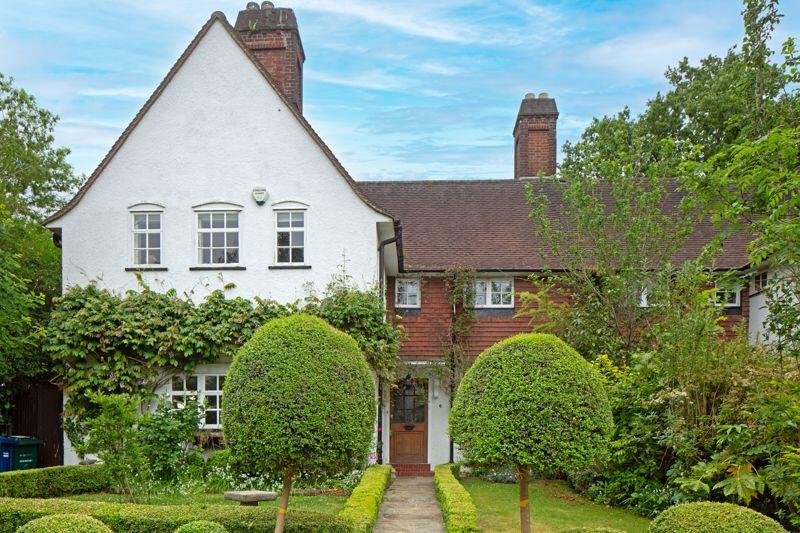 Main image of property: Hill Close, Hampstead Garden Suburb, NW11