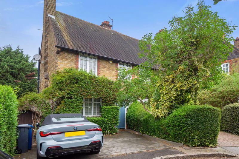 Main image of property: Westholm, Hampstead Garden Suburb, NW11