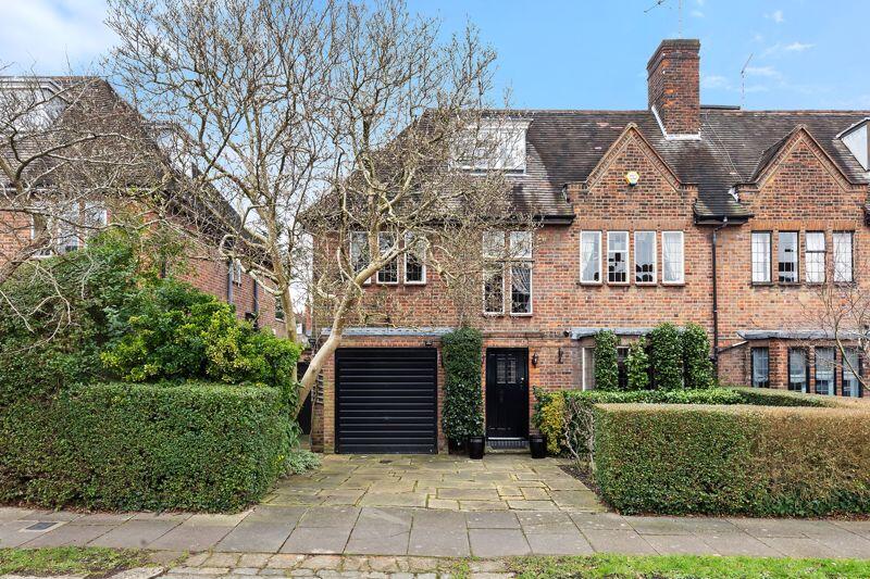 Main image of property: Middleway , Hampstead Garden Suburb , NW11