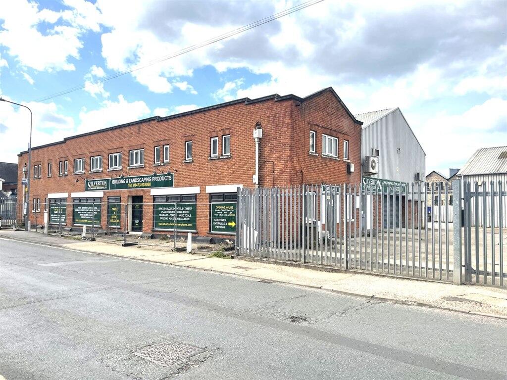 Main image of property: 115 Burrell Road, Ipswich, IP2 8AE