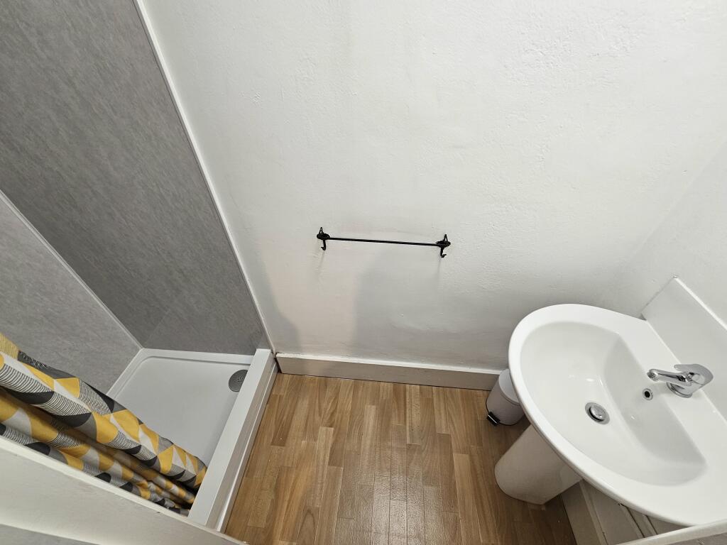Additional property image - Flat 2, 40 Heath Terrace, Leamington Spa