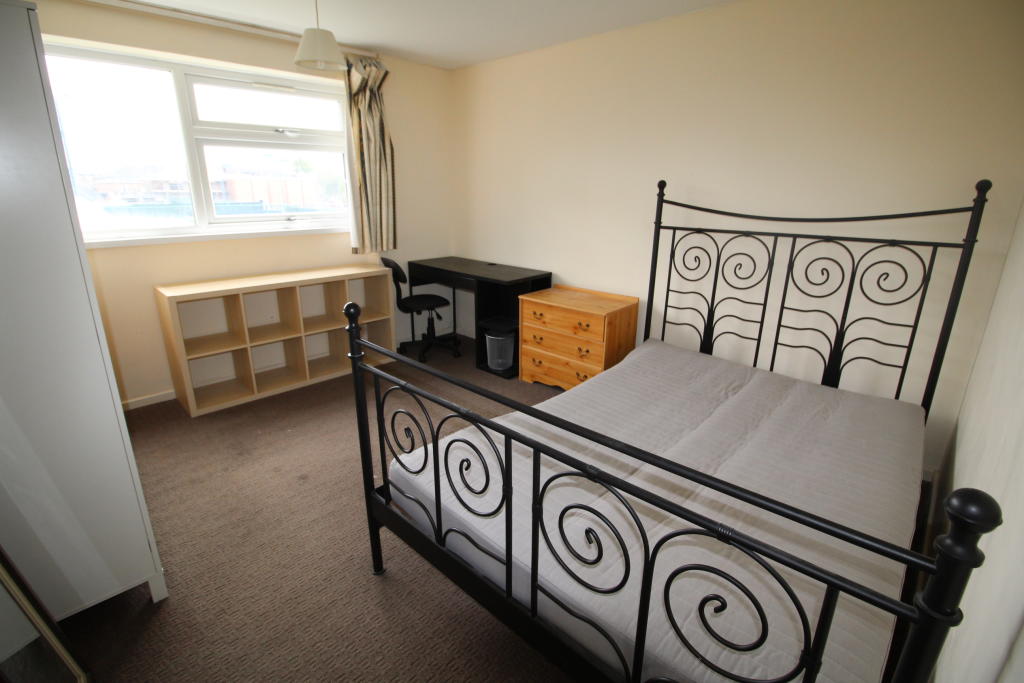 Additional property image - 4 Keswick Green, Leamington Spa