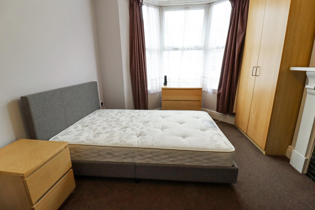 Additional property image - 36 Clapham Terrace, Leamington Spa