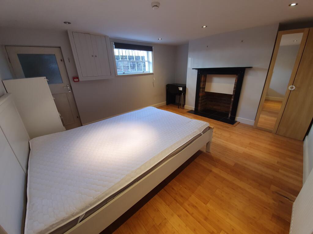 Additional property image - 33 Chandos Street, Leamington Spa