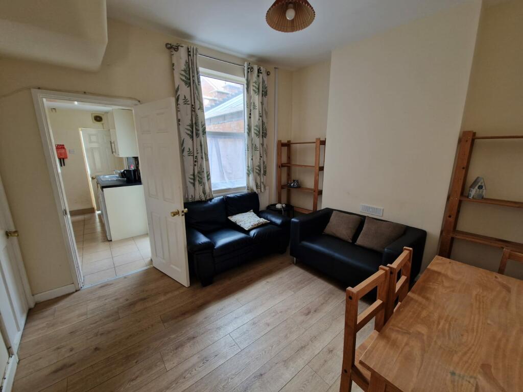 Additional property image - Villiers Street, Leamington Spa
