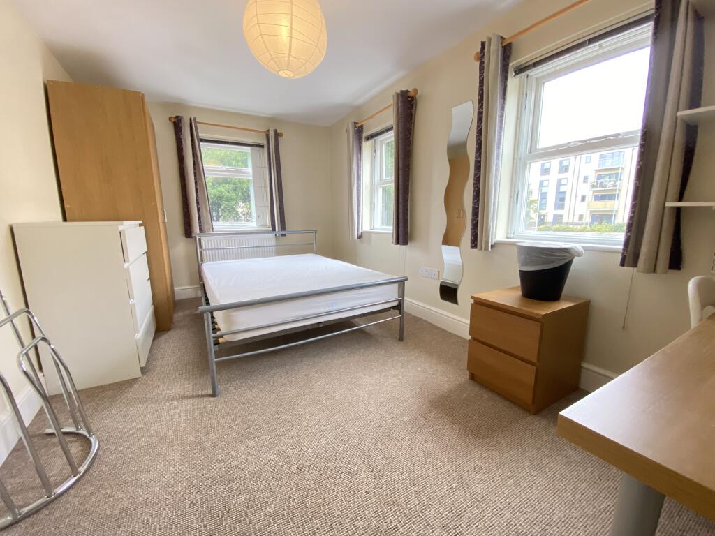 Additional property image - 12 Station Approach, Leamington Spa