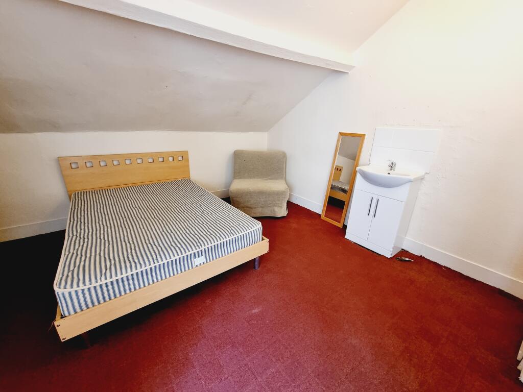 Additional property image - 63 Avenue Road, Leamington Spa