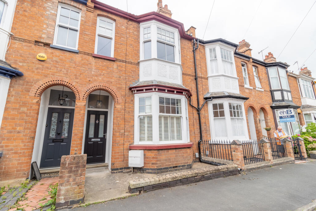 5 bedroom terraced house for rent in 15 Granville Street, Leamington