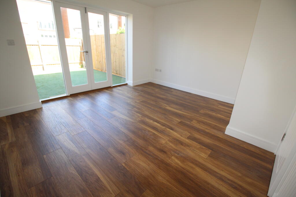 Additional property image - 2 Marshall's Yard, Plymouth Place, Leamington Spa