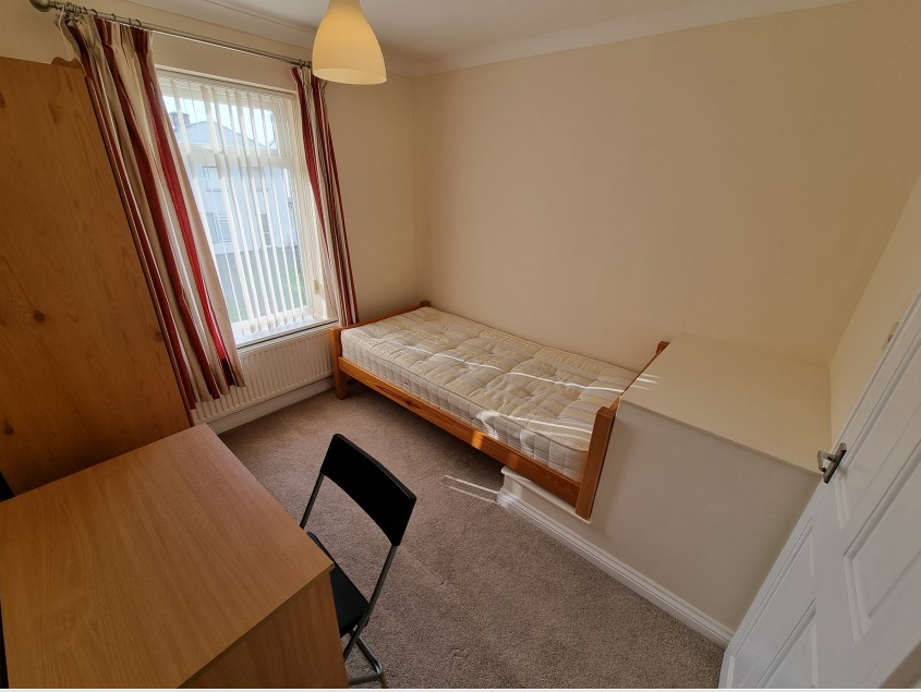 Additional property image - 12 Amroth Mews, Sydenham
