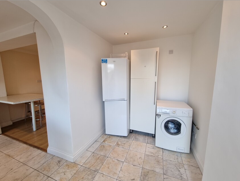 Additional property image - 12 Amroth Mews, Sydenham