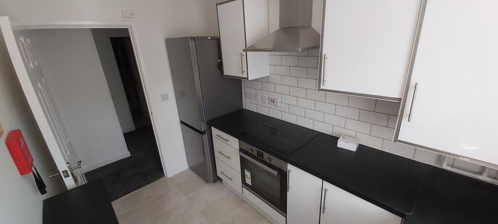 Additional property image - 9 Rai Court, Trinity Street, Leamington Spa